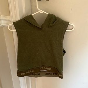 Ivy Park Cropped Workout Top - size L